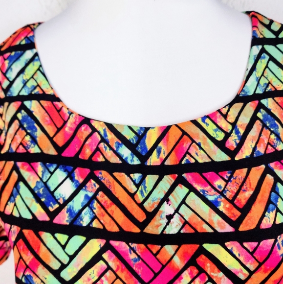 Gianni Bini Abstract Watercolor Geometric Shift Mini Dress Size Small - Picture 3 of 8